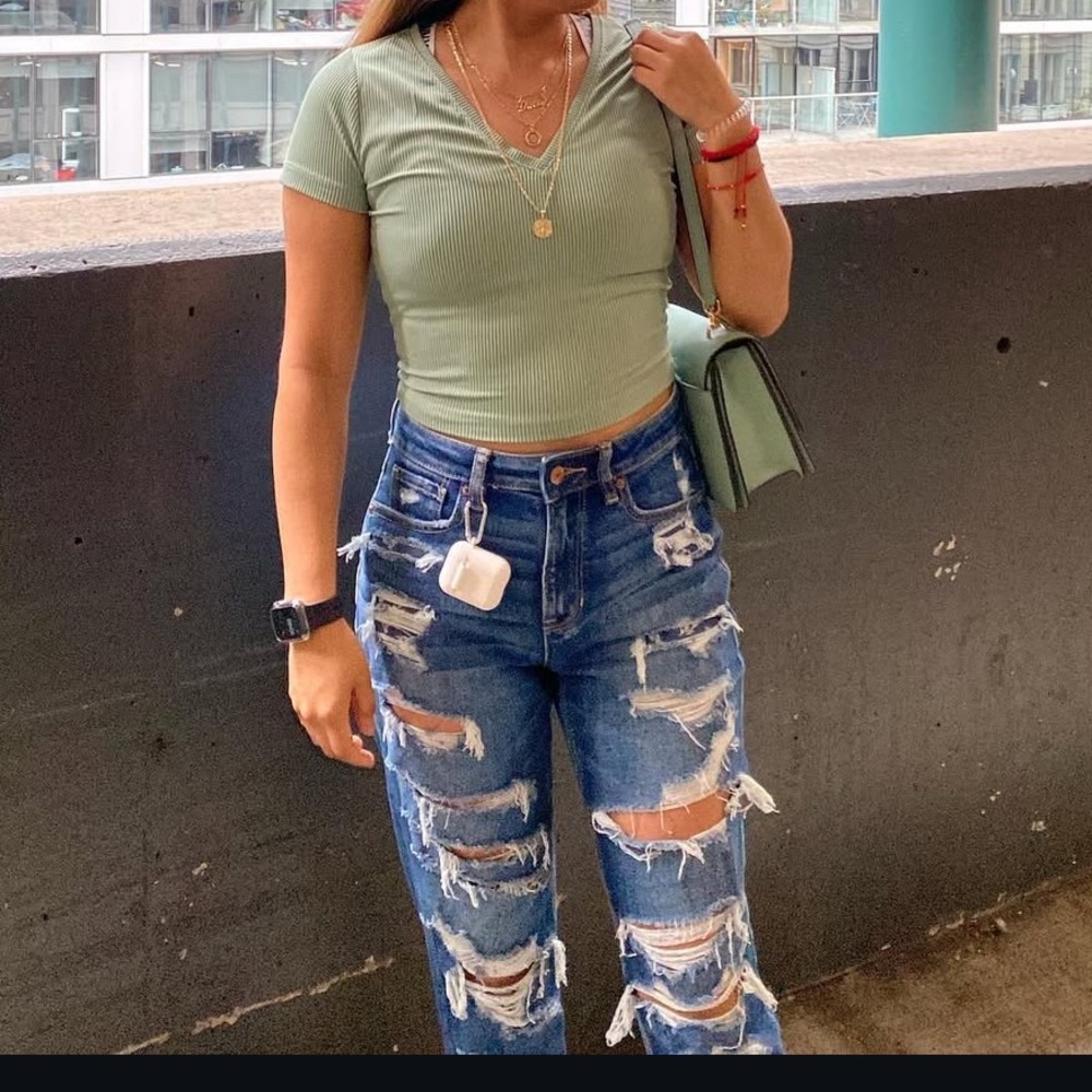 Women’s (S) Hollister Green Cropped Fitted Baby Tee